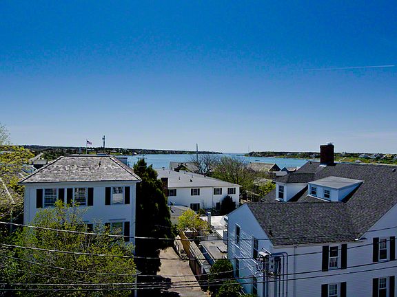 Harbor Views From Roof Deck