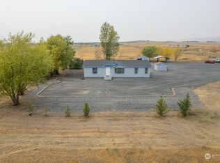 10492 Road A NW, Ephrata, WA 98823