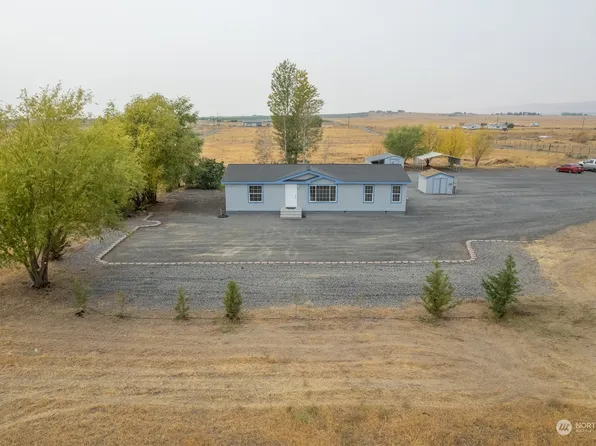 10492 Road A NW, Ephrata, WA 98823