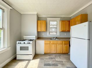 93 Bayview Ave #2A, Jersey City, NJ 07305