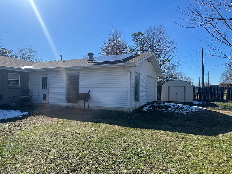 3006 Scott Ln — Photo 45