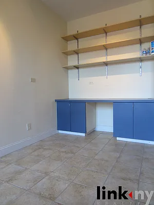 Rented by Link NY Realty | media 24