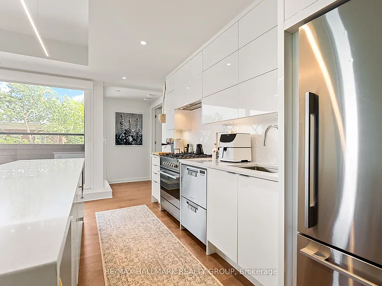 135 Barrette St #207 — Photo 13