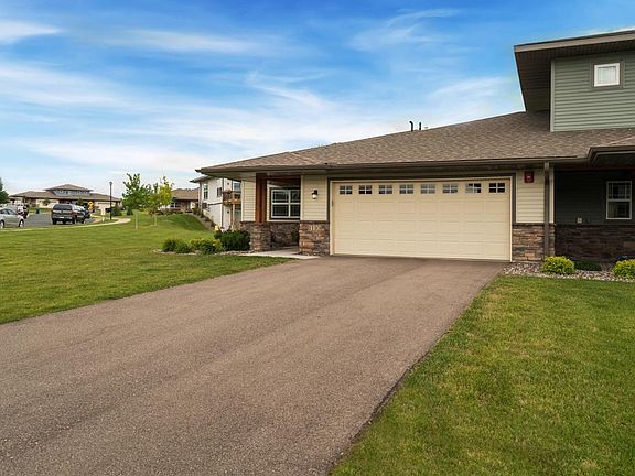 3rd image of 1110 Lorraine Ct