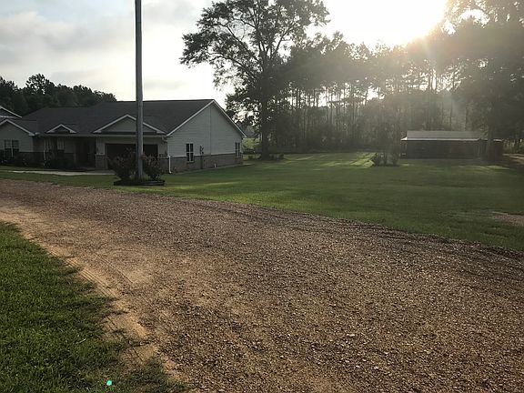 2nd image of 36 Glenn West Dr