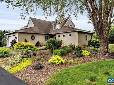 1038 Stoney Crk E, Nellysford, VA, 22958