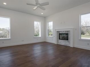 2213 Bird St, Fort Worth, TX 76111