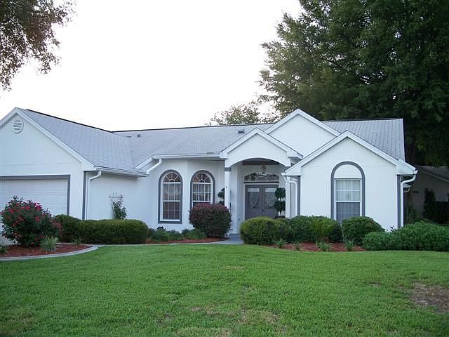 Large Corner Lot In Parkview