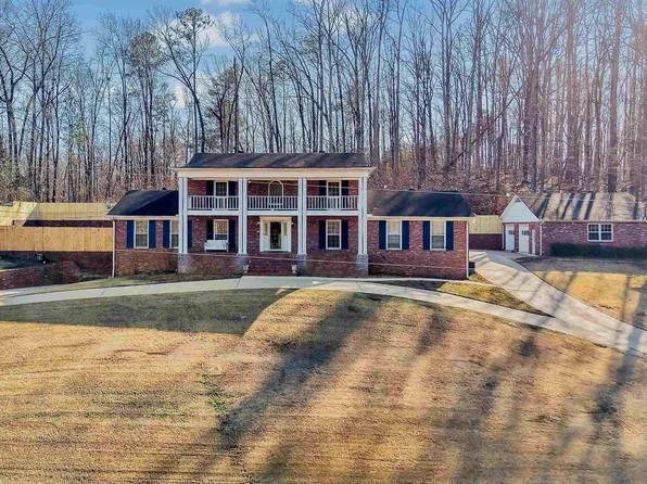 5559 Roberts Dr, Pinson, AL 35126