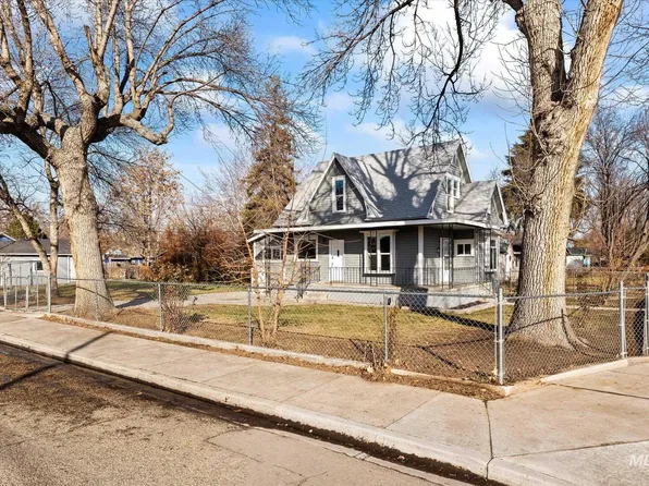 203 10th Ave N, Nampa, ID 83687