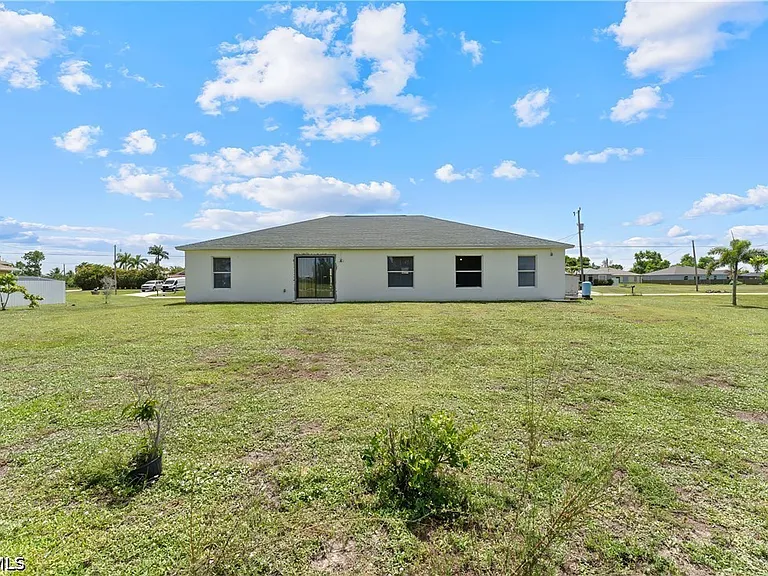 1240 NW 22nd Pl — Photo 34