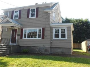 45 Overland Ave, Bridgeport, CT 06606