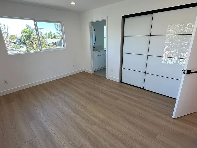 15045 Lemay St — Photo 17