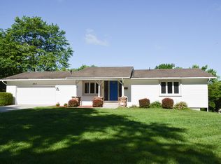 2815 S Claremont Ave, Springfield, MO 65804