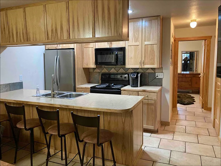 466 Hi Country Dr #9 — Photo 6