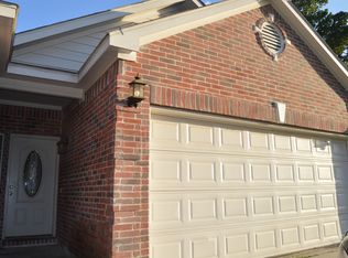 8534 Alsuma St, Houston, TX 77029