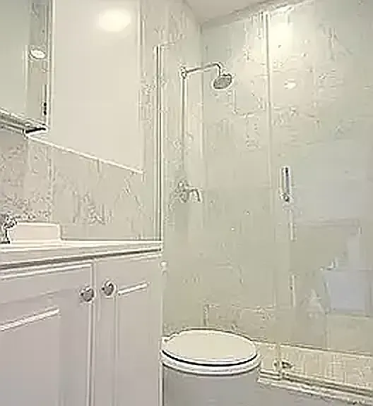 41 Henry St #7 — Photo 6