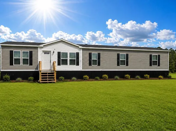 271 Williams Rd, Guyton, GA 31312