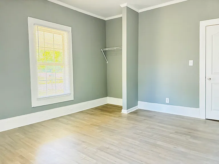 618 Gardner St — Photo 15