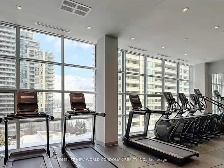 4955 Yonge St #806 — Photo 25