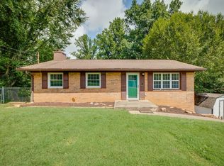 512 Merman Rd, Kingsport, TN 37663
