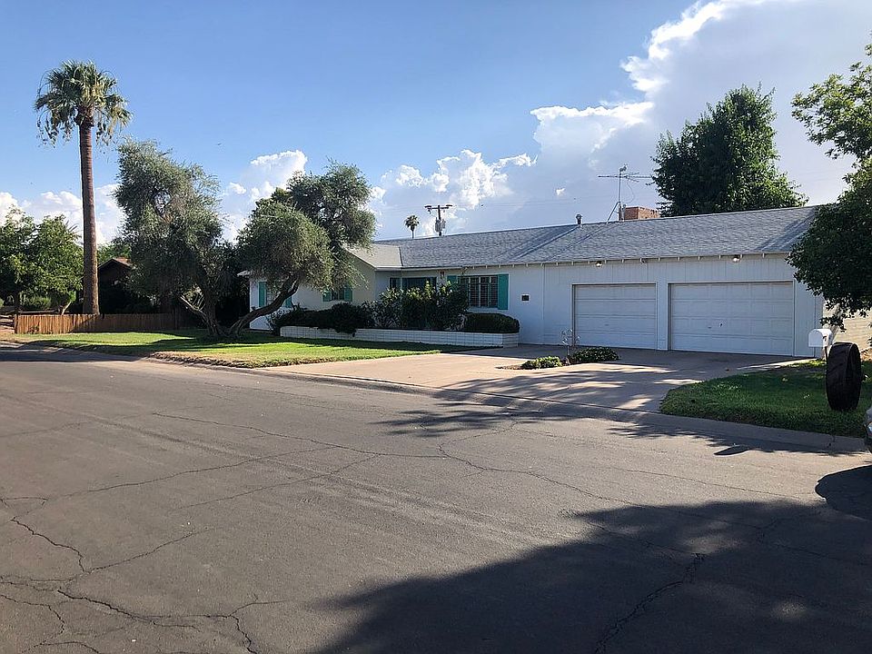 1st image of 1105 N Gilbert Ave