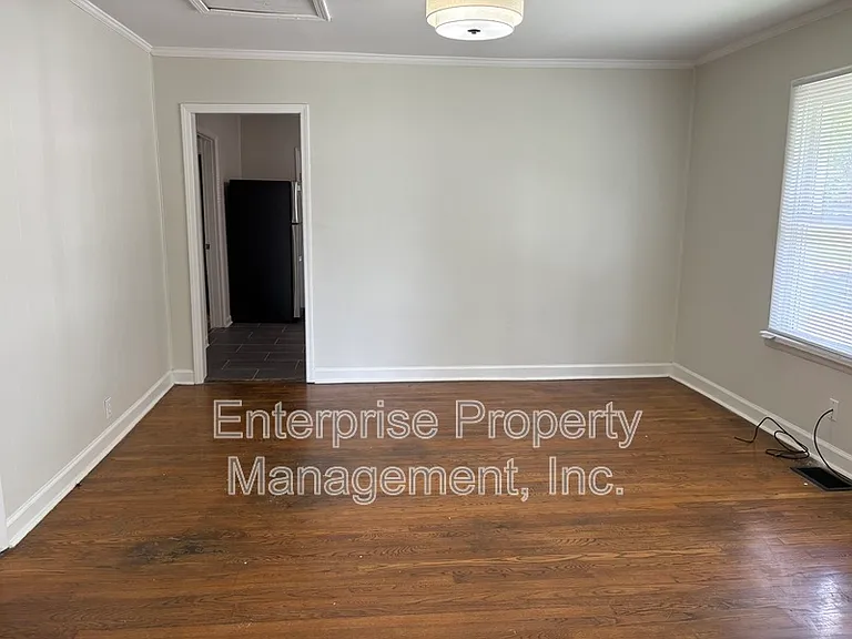 3624 Marion Ave — Photo 5