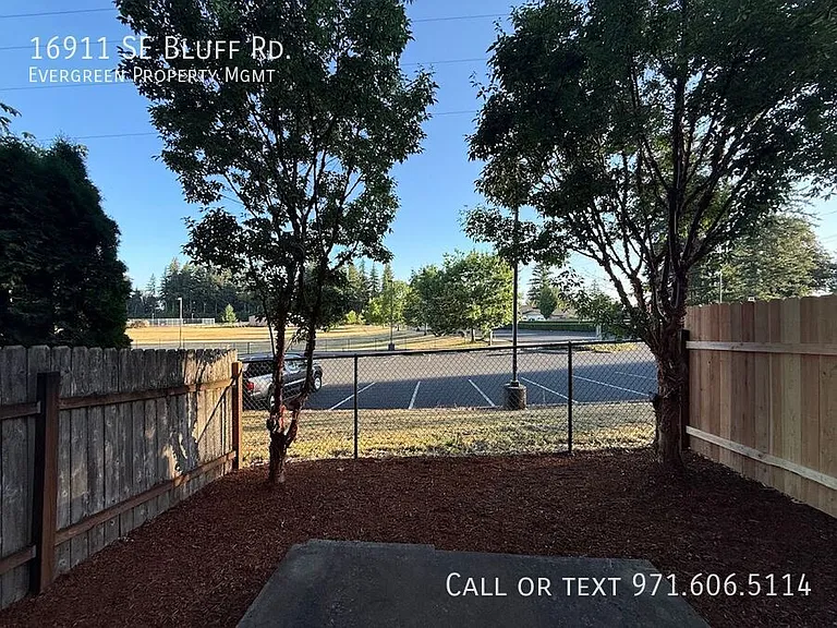 16911 SE Bluff Rd — Photo 41