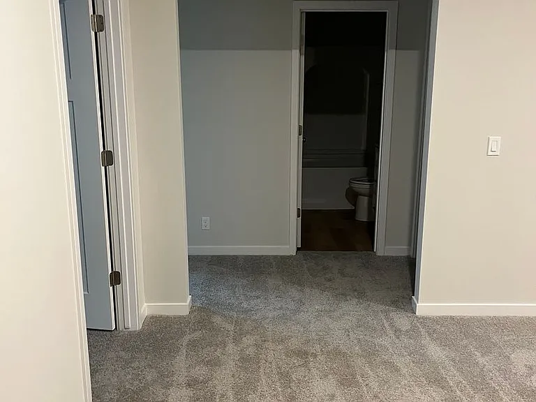 12354 Edgewater Dr — Photo 4