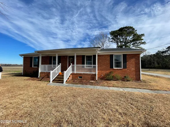 733 Wellstown Road, Teachey, NC 28464