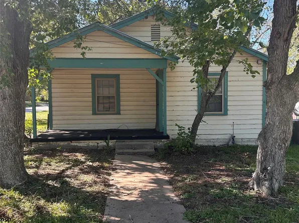 1708 Morgan St, Brenham, TX 77833