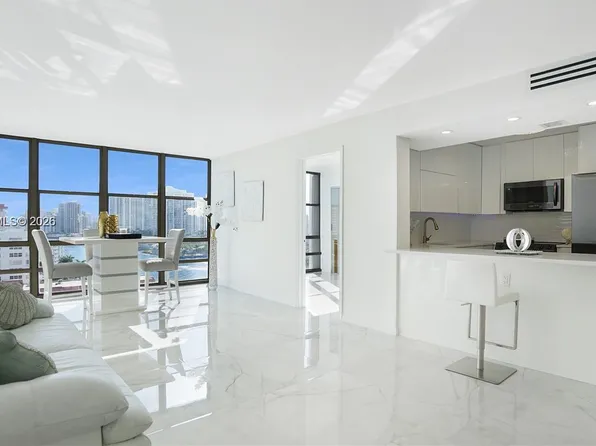 2017 S Ocean Dr APT 1206, Hallandale Beach, FL 33009