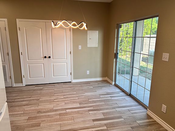 3rd image of 10706 International Blvd Unit 109