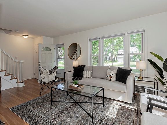 4th image of 3622 Meadowbrook Blvd