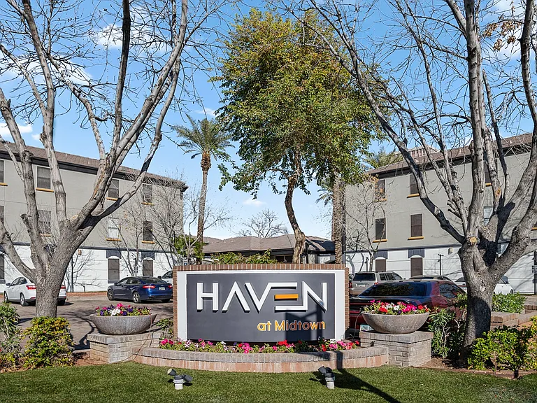 Haven at Midtown — Photo 37