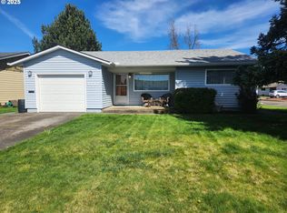 2207 Oregon Ct, Woodburn, OR