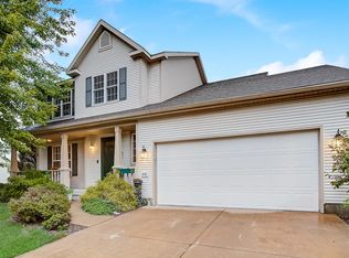 6922 Buckhorn Dr, Madison, WI 53718