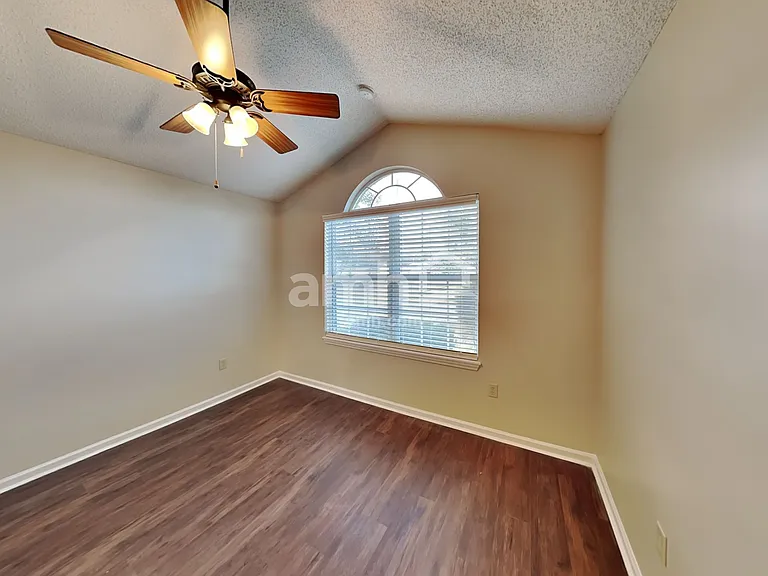 2708 Secret Harbor Dr — Photo 14