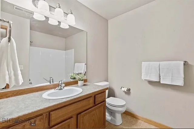2953 N 27th Ave #15 — Photo 16