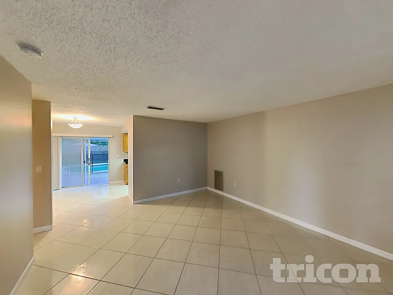 6324 Frost Dr — Photo 3