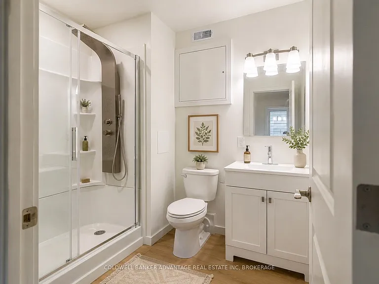 429 Sugarloaf St #2 — Photo 5