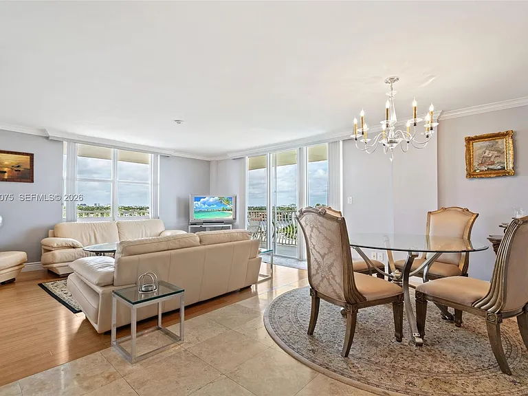 1 Las Olas Cir #809 — Photo 19