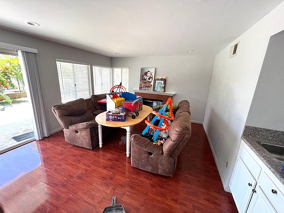 Family Room with Wet bar