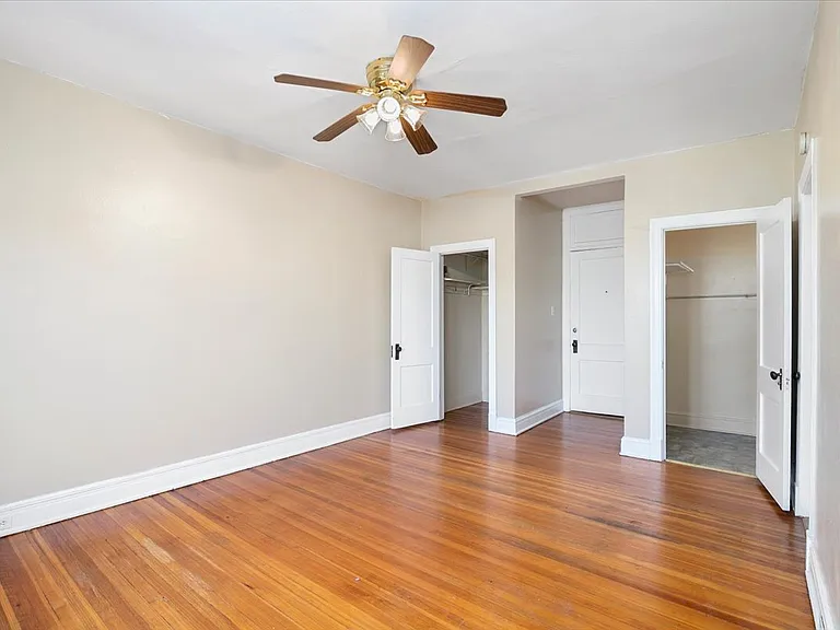 Highland Park Apartments — Photo 6