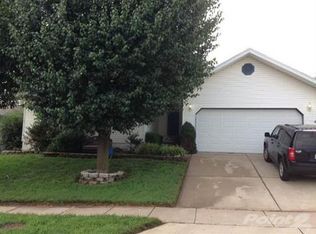 3041 W Highpoint St, Springfield, MO 65810