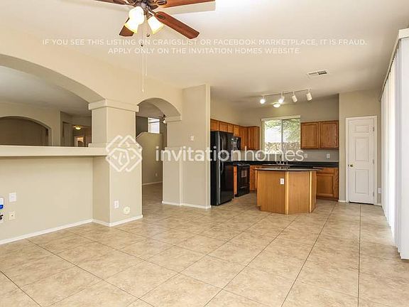 5th image of 11747 N 148th Ave