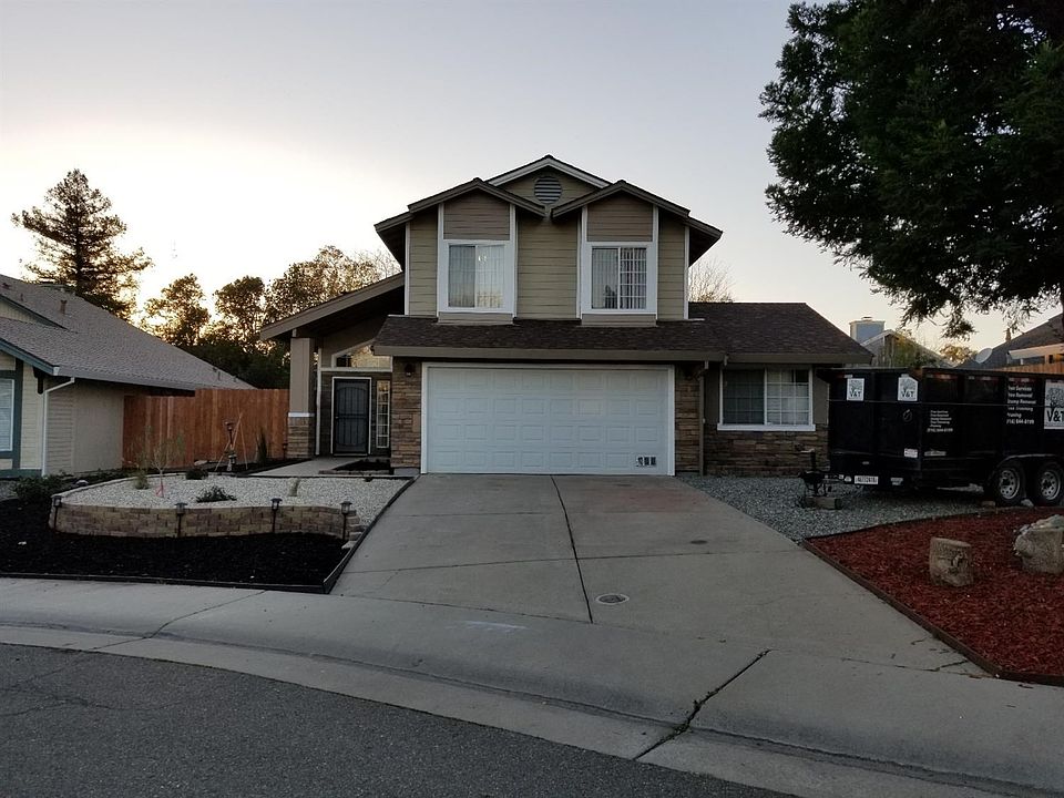 2nd image of 6905 Shady Willow Ct
