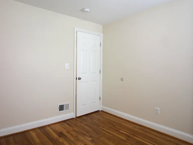 1008 Parksley Ave — Photo 16