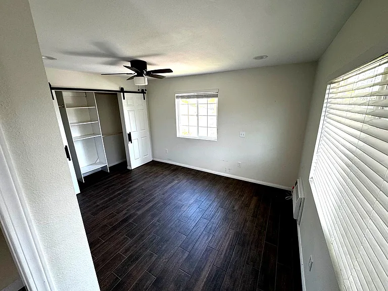 10028 Del Dios Hwy #B — Photo 7