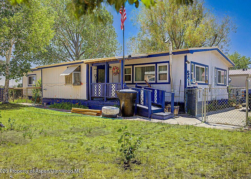 1st image of 541 Conner Dr